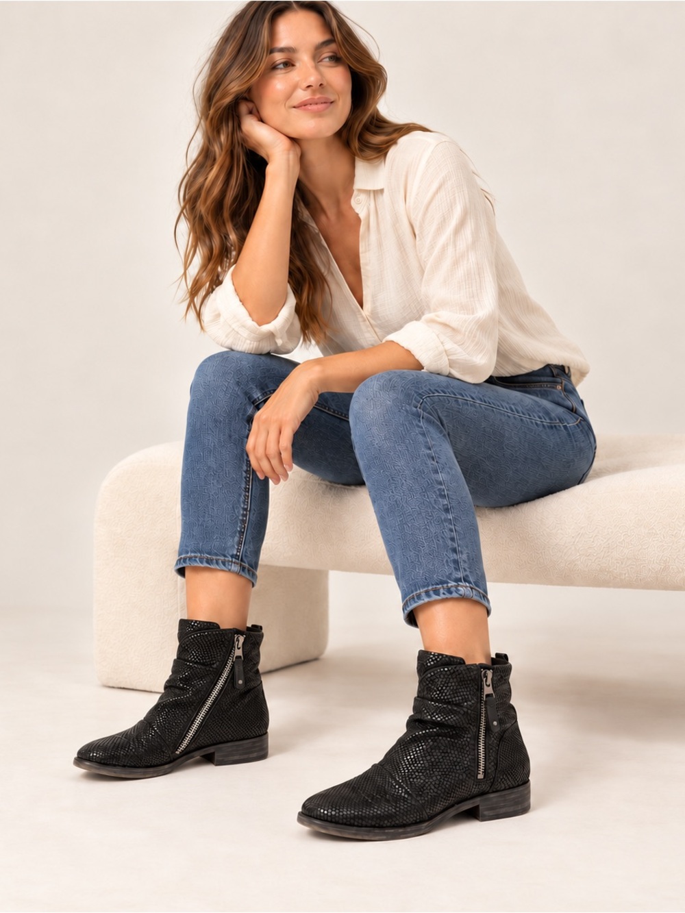 OTBT Yokel Slouch Bootie Size 8